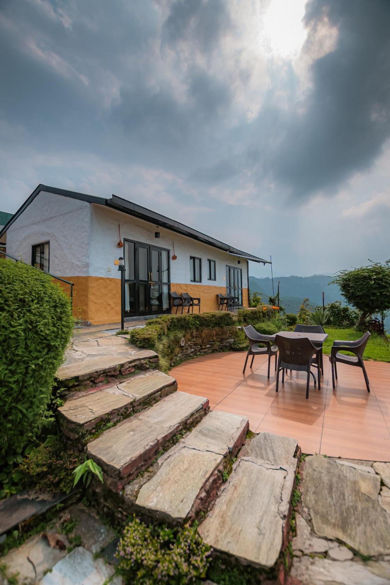 Raniban Retreat Otel Pokhara Dış mekan fotoğraf
