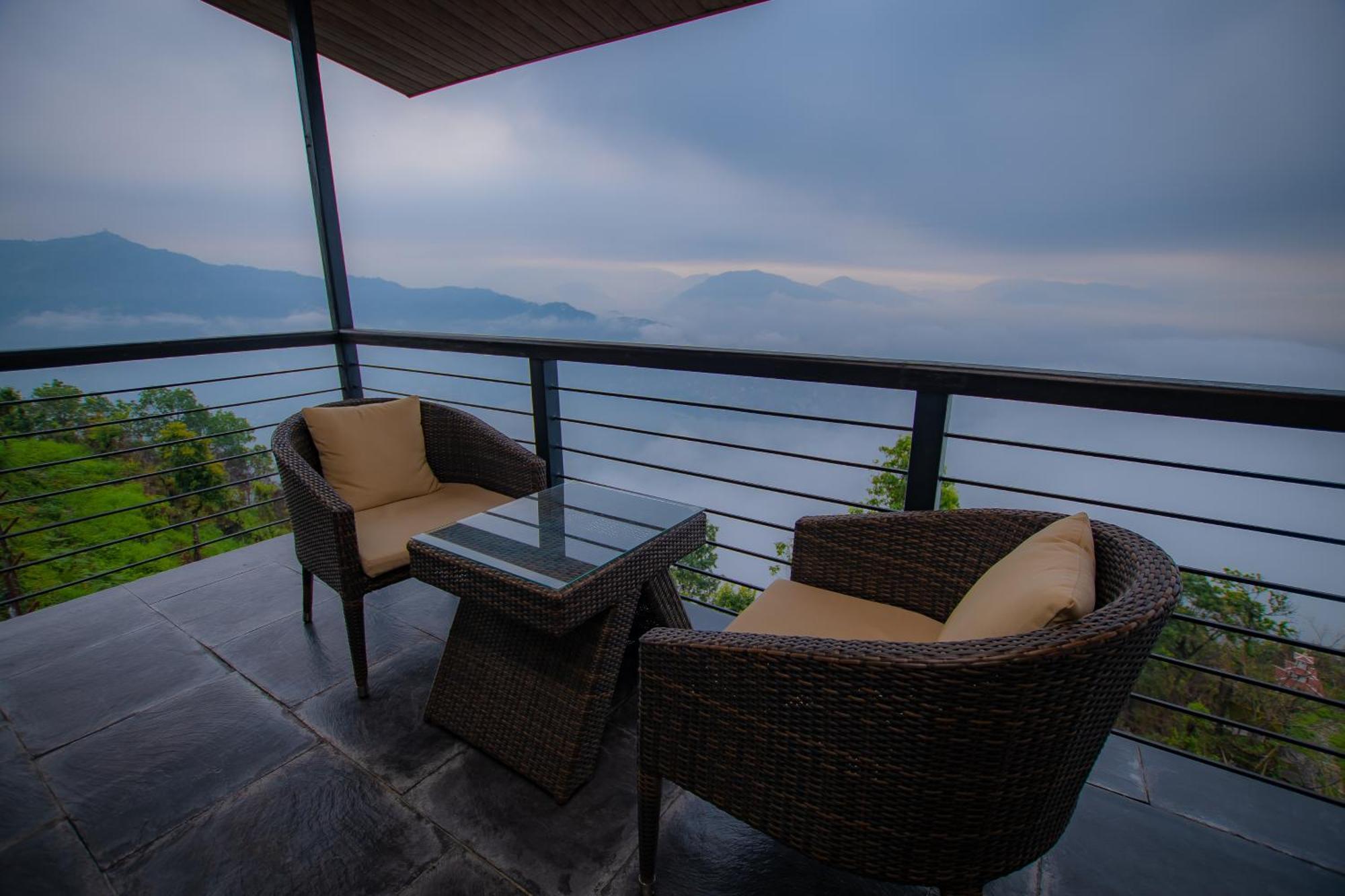 Raniban Retreat Otel Pokhara Dış mekan fotoğraf
