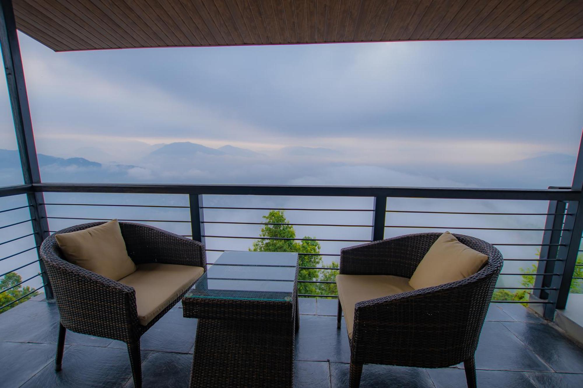 Raniban Retreat Otel Pokhara Dış mekan fotoğraf