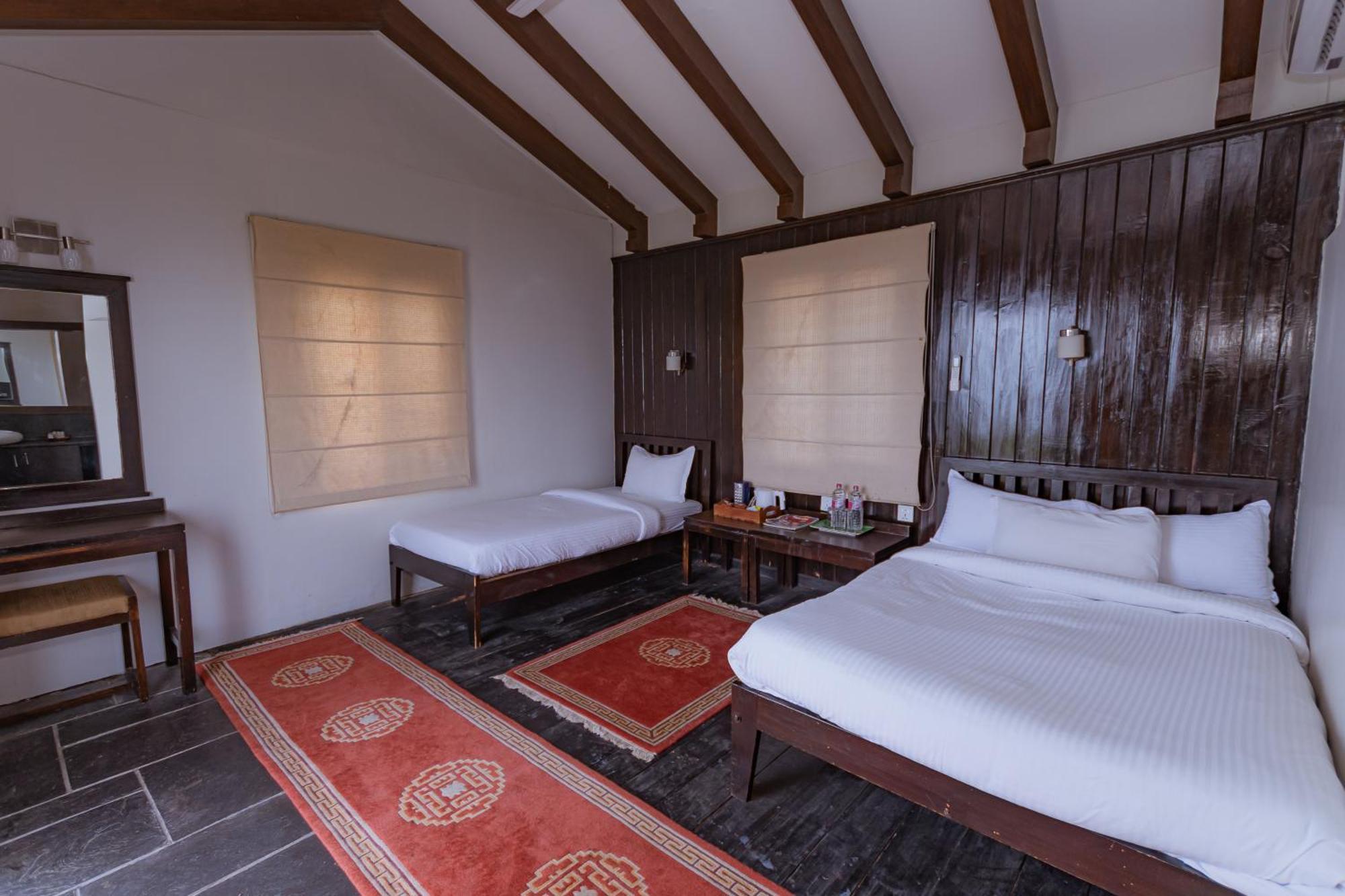 Raniban Retreat Otel Pokhara Dış mekan fotoğraf